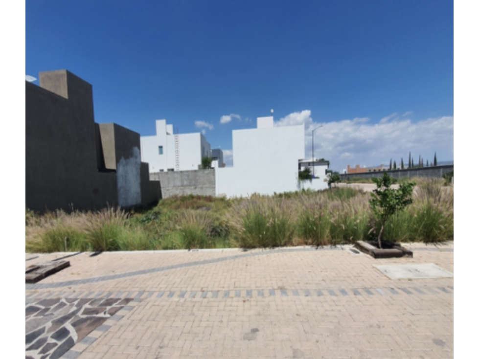 Terreno Habitacional en Venta - Fraccionamiento Flandes, Querétaro