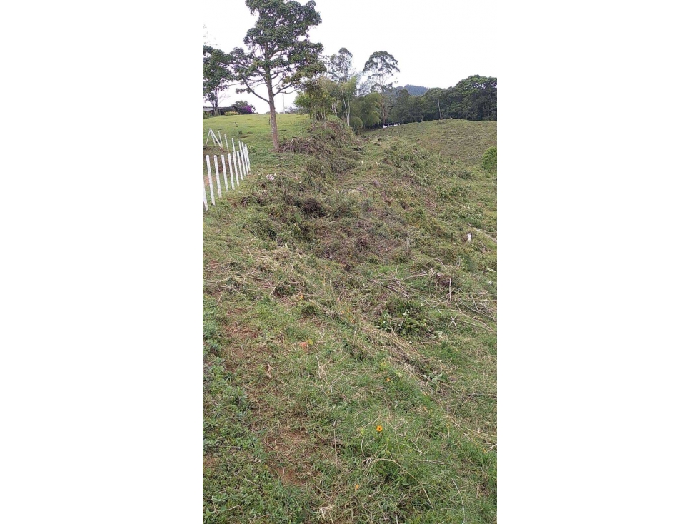 Terreno para parcelar en 18 lotes-en Km 27- orilla de vía Cali a Dagua - 3