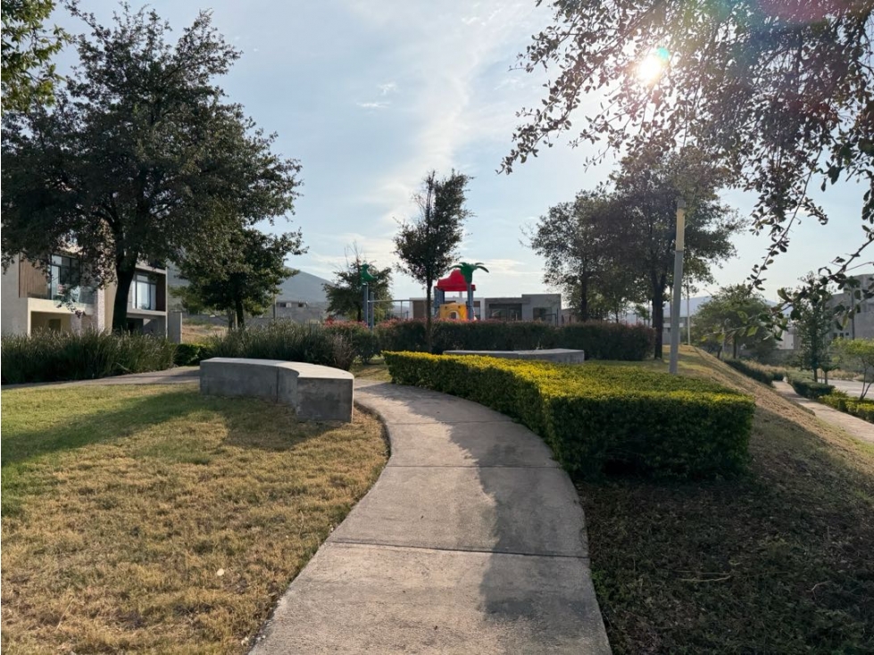 Terreno Residencial en Venta / La Montaña / Dominio Cumbres - 5