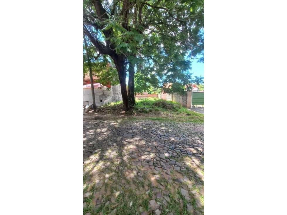 Terreno Zona Yacht - Oportunidad de Inversión - 2