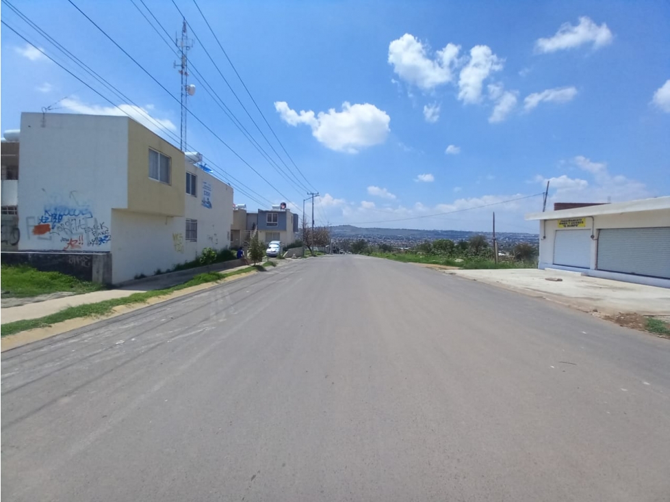 Terrenos en Tlaquepaque junto a parques de la victoria 6x20.5 - 2