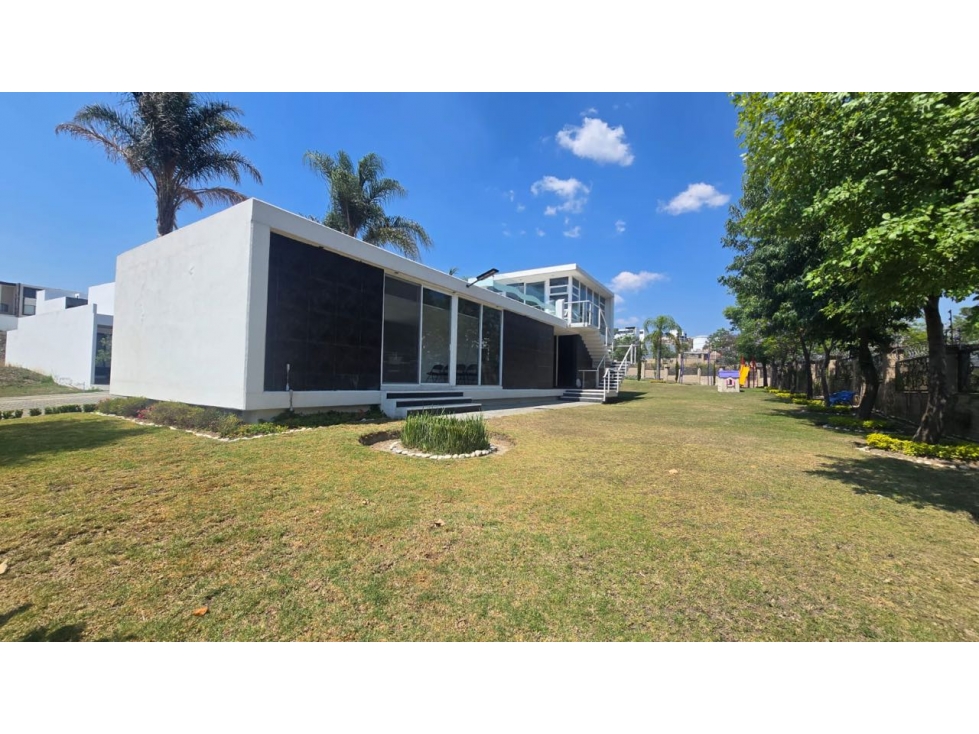 Terrenos en Venta en Parque Anáhuac, Lomas de Angelopolis III - 2