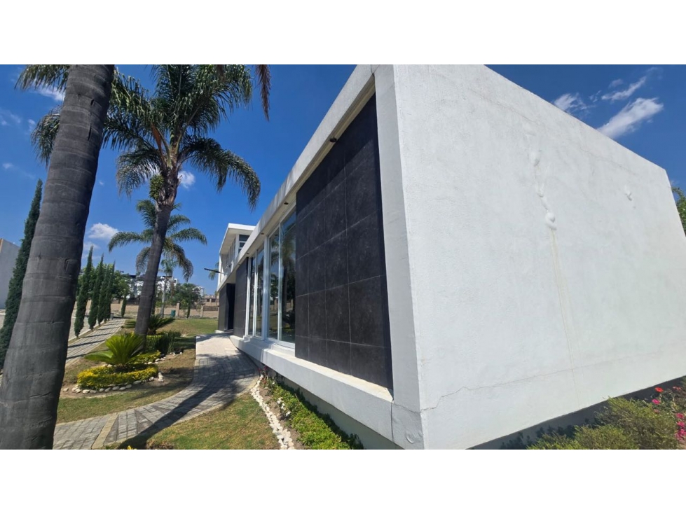 Terrenos en Venta en Parque Anáhuac, Lomas de Angelopolis III - 3