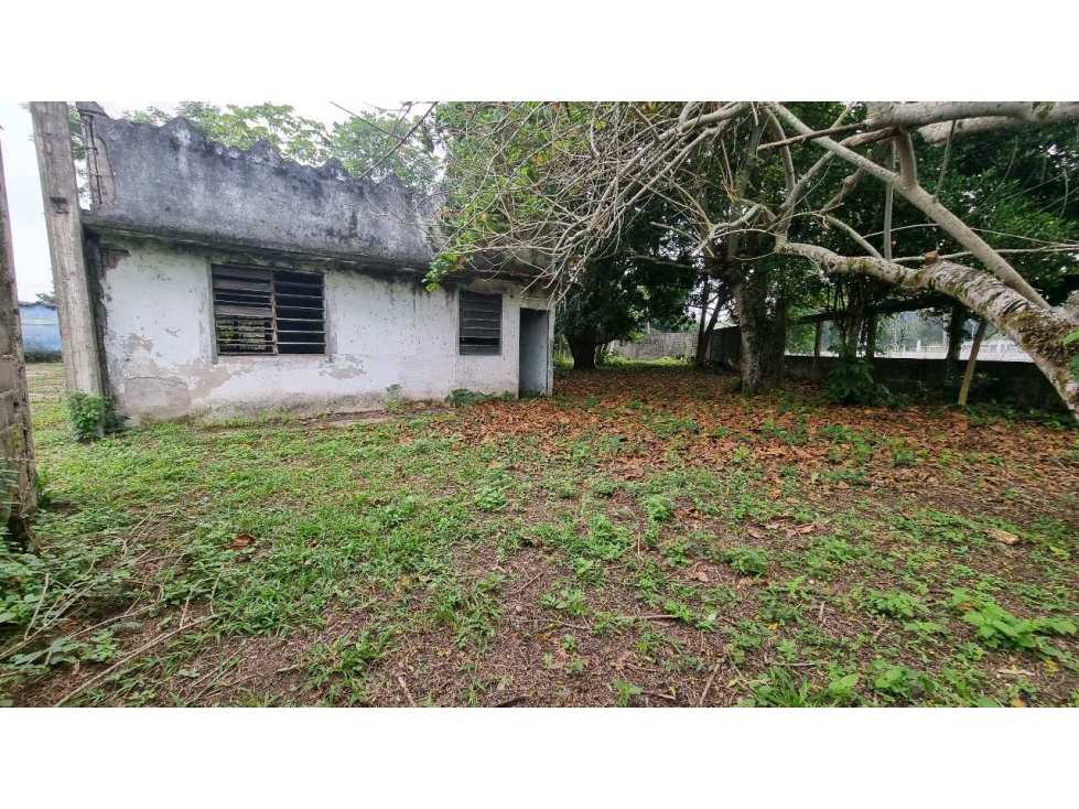 Terreno en Venta, Carretera Cardenas a Comalcalco. Col. De.los Santos - 3