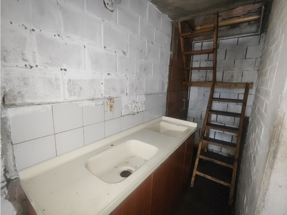 Tierra Buena, Kennedy, Casa venta, obra gris, 2 niveles — foto 2