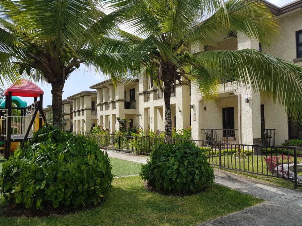 TOWN HOUSE DE ESQUINA. EMBASSY CLUB. Rentabilidad Inmediata — foto 4