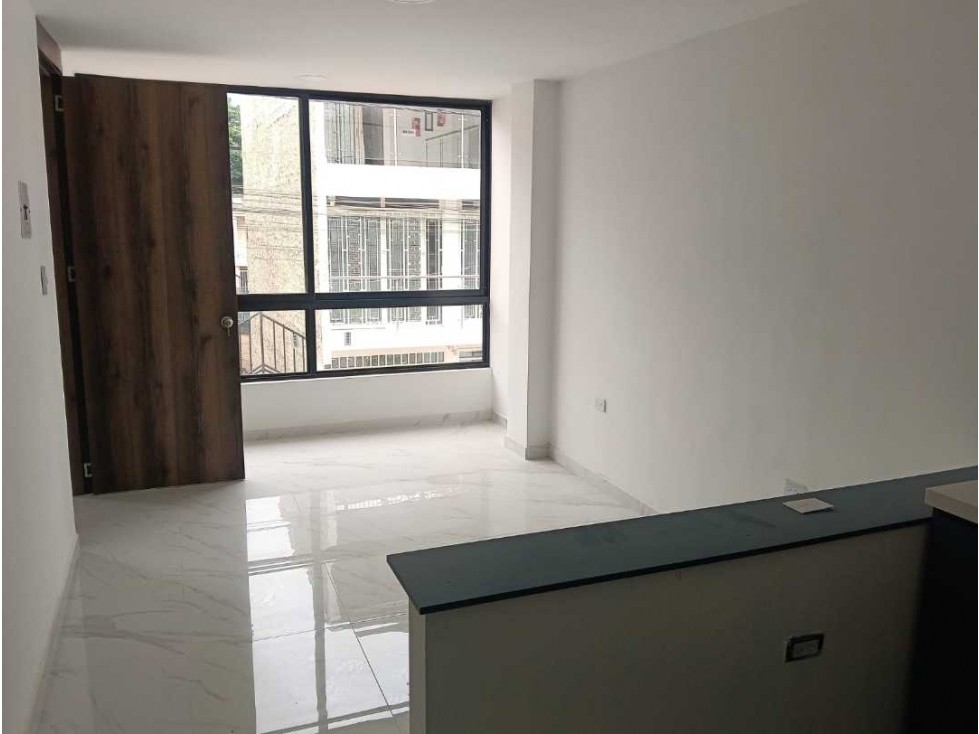 VENTA DE EDIFICIO POBLADO CAMPESTRE TP - 2
