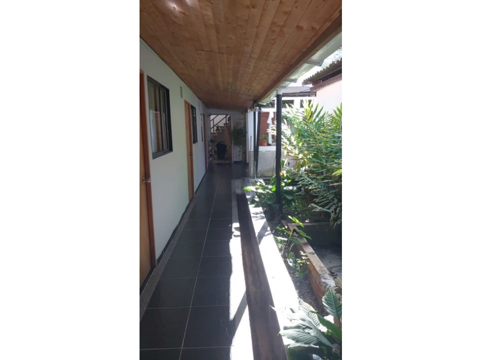 TRADICIONAL CASA EN SAN JOAQUÍN — foto 4