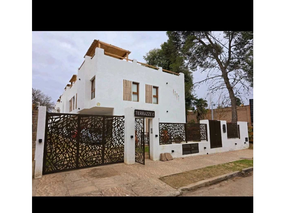 Triplex en complejo ubicado en Barrio Santa Rita, a metros del.lago — foto 3