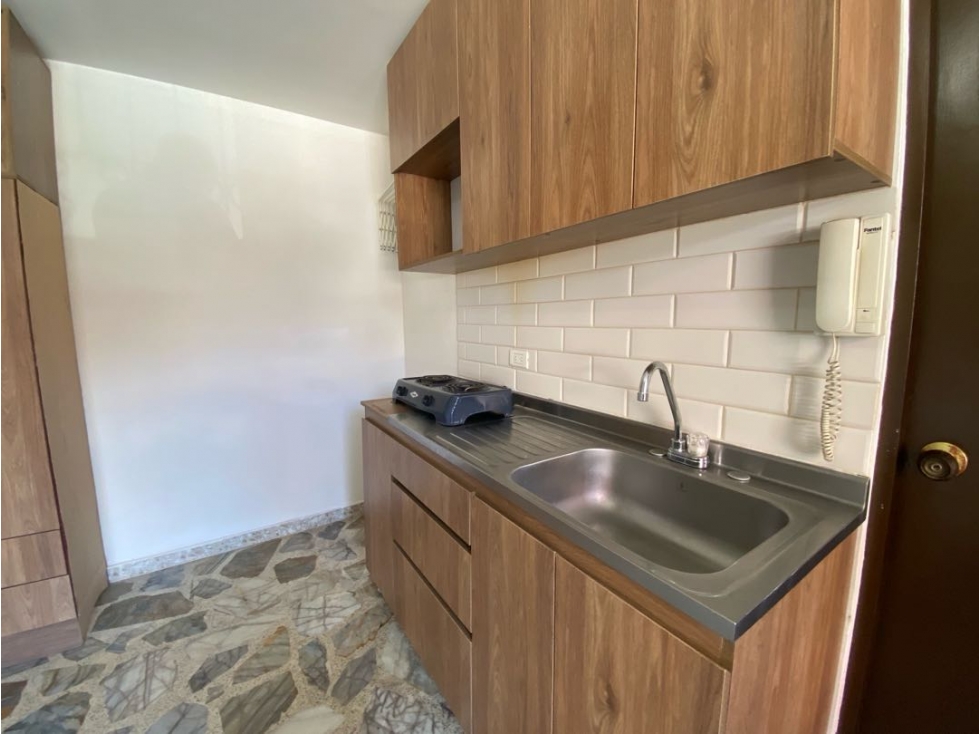 Apartaestudio en arriendo en Cosquitadores Medellín