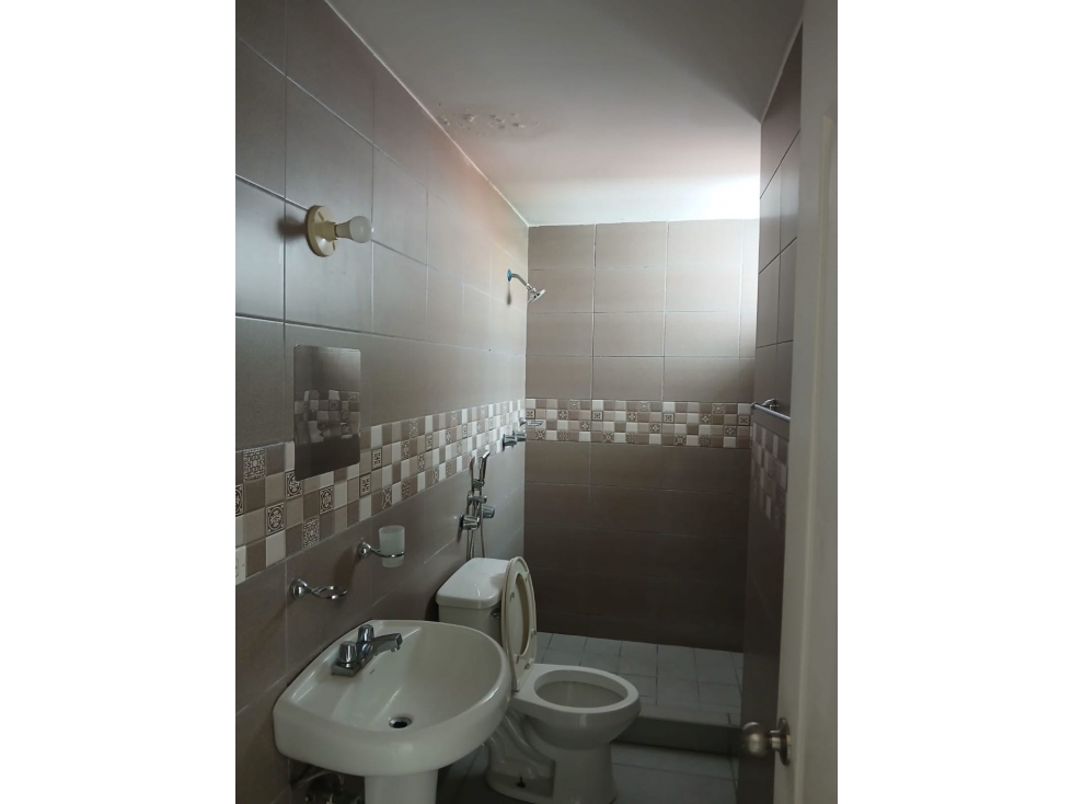 Ph Breezes Park | 79 m² | 2 Recámaras | Alquiler $650 para Compr — foto 4
