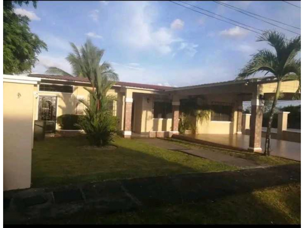 Se Vende Casa en Villa del Sol, los algarrobos - 3