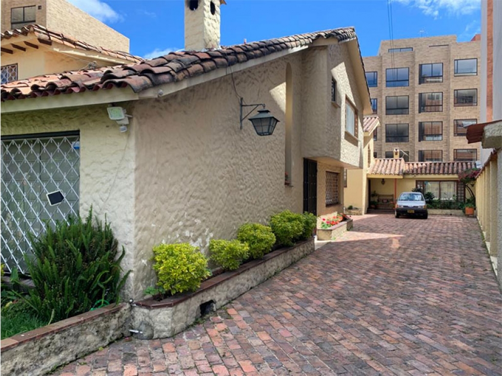 SE VENDE CASA EN NUEVA AUTOPISTA BOGOTA