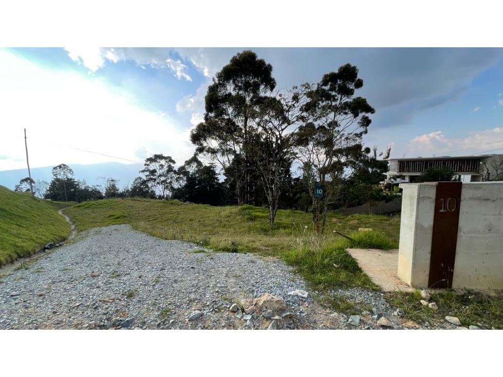 Tu Refugio en El Alto Lote en Venta. Parcelación Cantaluna — foto 3