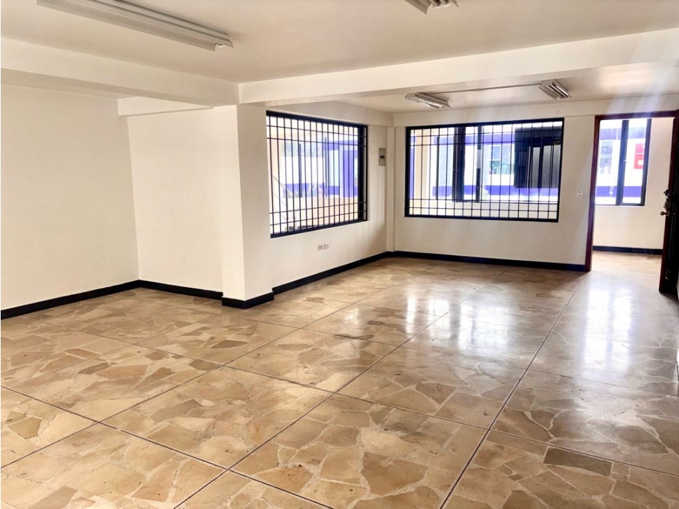 Tumbaco, Oficina / local en renta 60m2 — foto 3