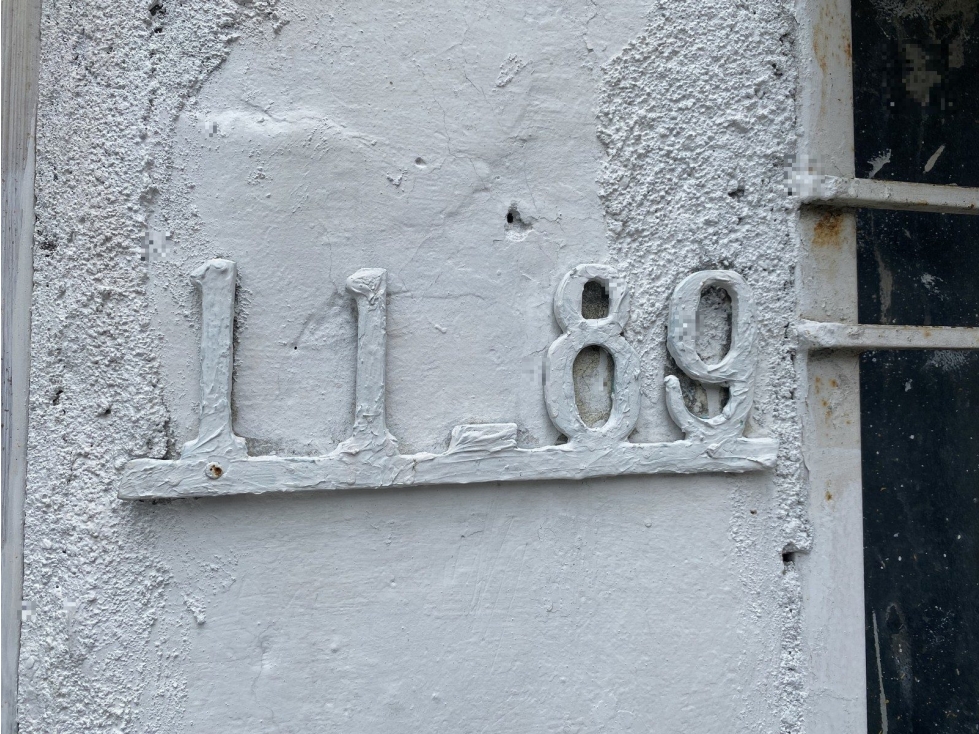 TV 107 A 11 89 - 3