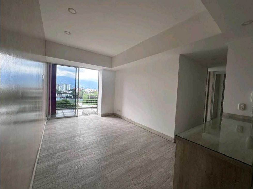 UBICACION IDEAL ! APARTAMENTO GRANDE ! — foto 3
