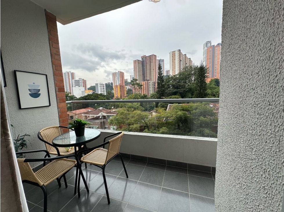 Sabaneta Con acabados de alta calidad 81mts/Parq/2 cuartos útiles — foto 6