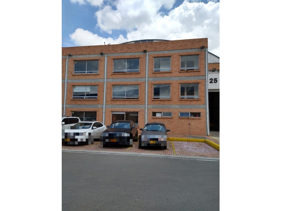 UNIDAD PRIVADA 25 BODEGA 25 ZONA C PARQUE INDUSTRIAL ACROPOLIS PROPIE - 2