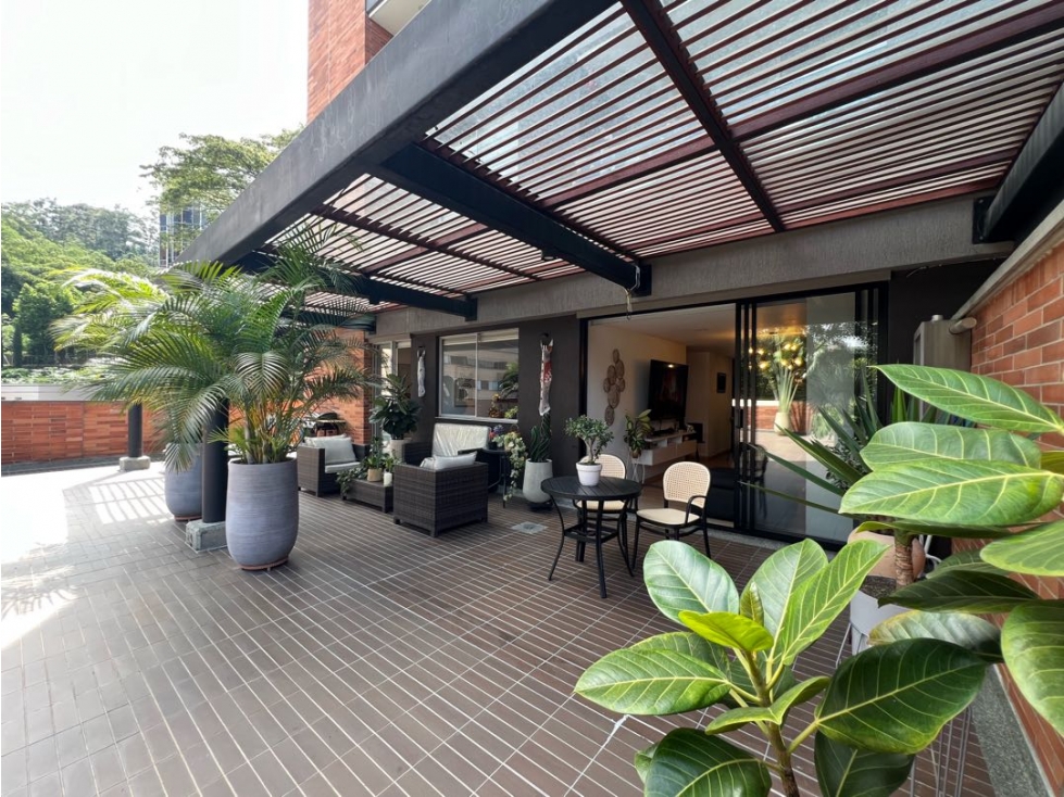 V E N T A | Apartamento en el Poblado sector Linares. Amplia Terraza — foto 2