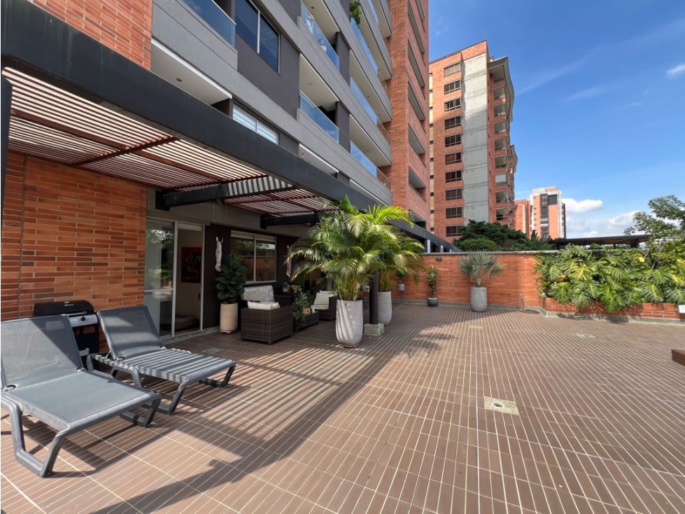 V E N T A | Apartamento en el Poblado sector Linares. Amplia Terraza — foto 5