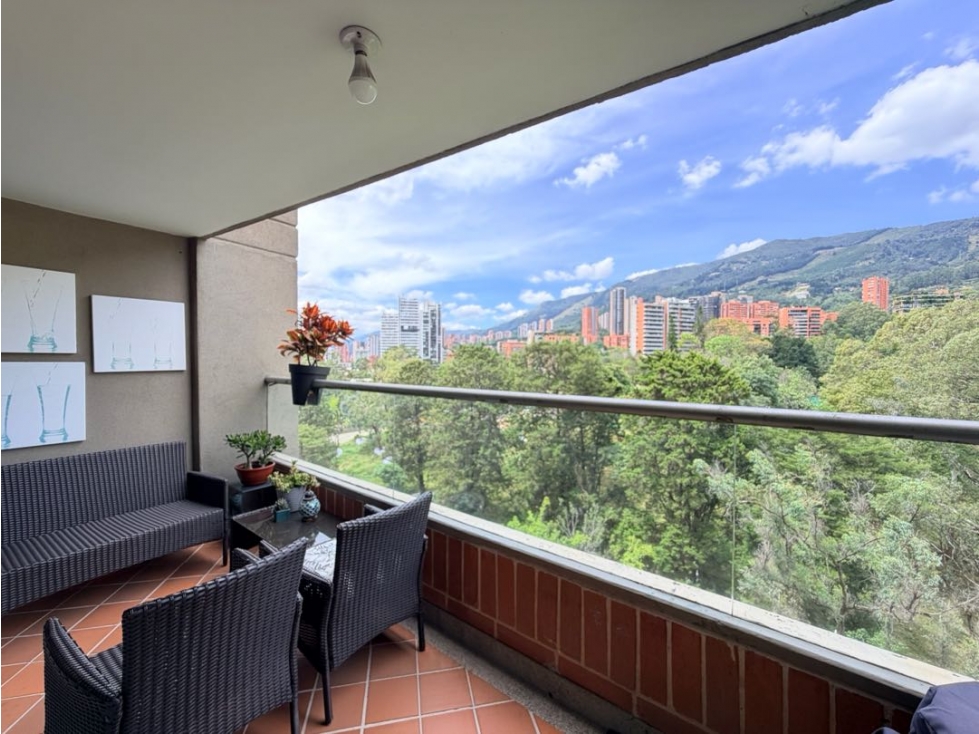 V E N T A | Apartamento en el Poblado, Transversal Intermedia.