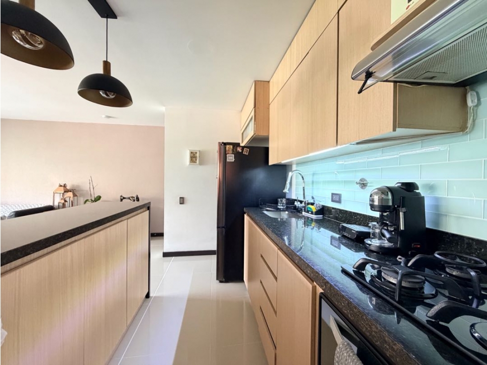 V E N T A | Apartamento en Envigado, sector Loma de Las Brujas — foto 4