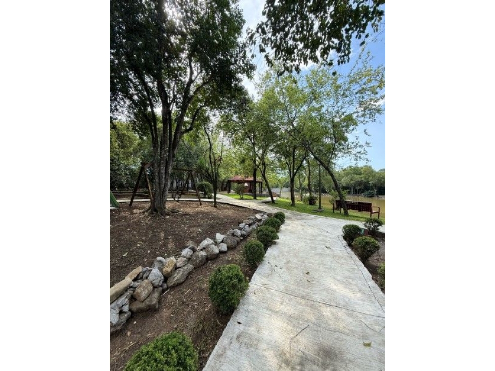 Valle de Santiago, Lote Residencial en Venta