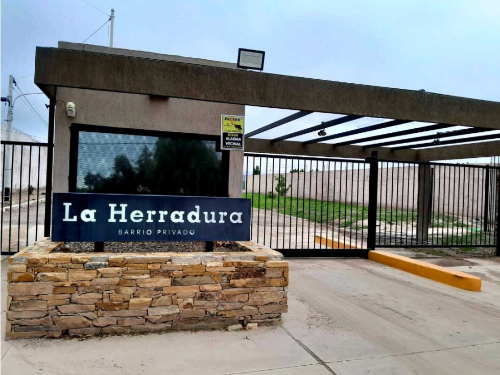 Lote esquina en Venta 345 m2, La Herradura, Russel, Maipú. - 1
