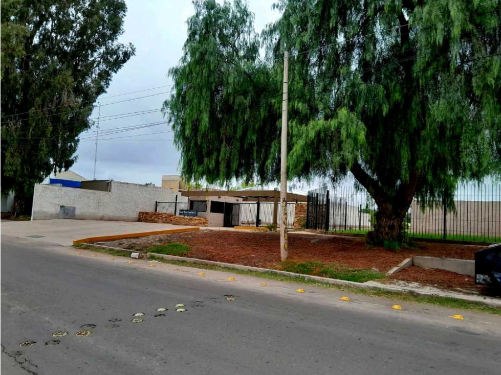 Lote esquina en Venta 345 m2, La Herradura, Russel, Maipú. - 2