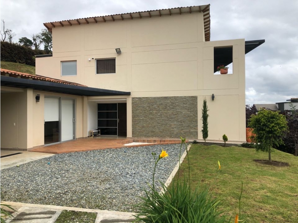 VENCAMBIO ESPECTACULAR CASA ALTO PALMAS, CERCA AL MALL INDIANA (D) — foto 2