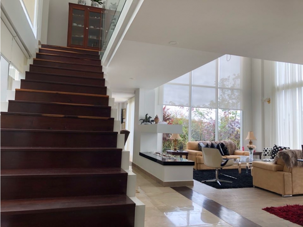VENCAMBIO ESPECTACULAR CASA ALTO PALMAS, CERCA AL MALL INDIANA (D) — foto 4