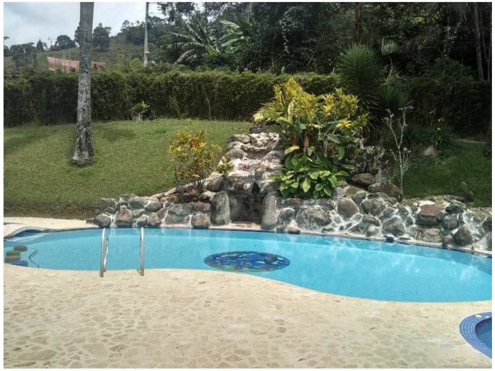 VENCAMBIO FINCA EN ENVIGADO, VEREDA A 7 MINUTOS DEL PARQUE D — foto 3