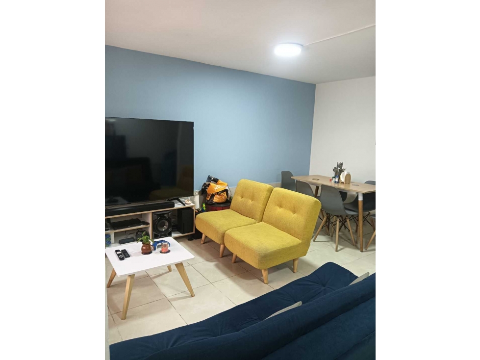 VENDO CASA CON TERRAZA BELEN VIOLETAS/UNIDAD 24/7 OPORTUNIDAD