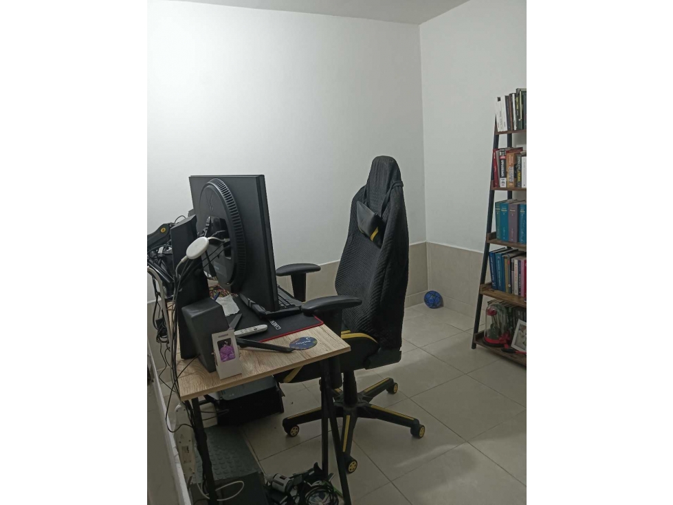 VENDO CASA CON TERRAZA BELEN VIOLETAS/UNIDAD 24/7 OPORTUNIDAD — foto 3