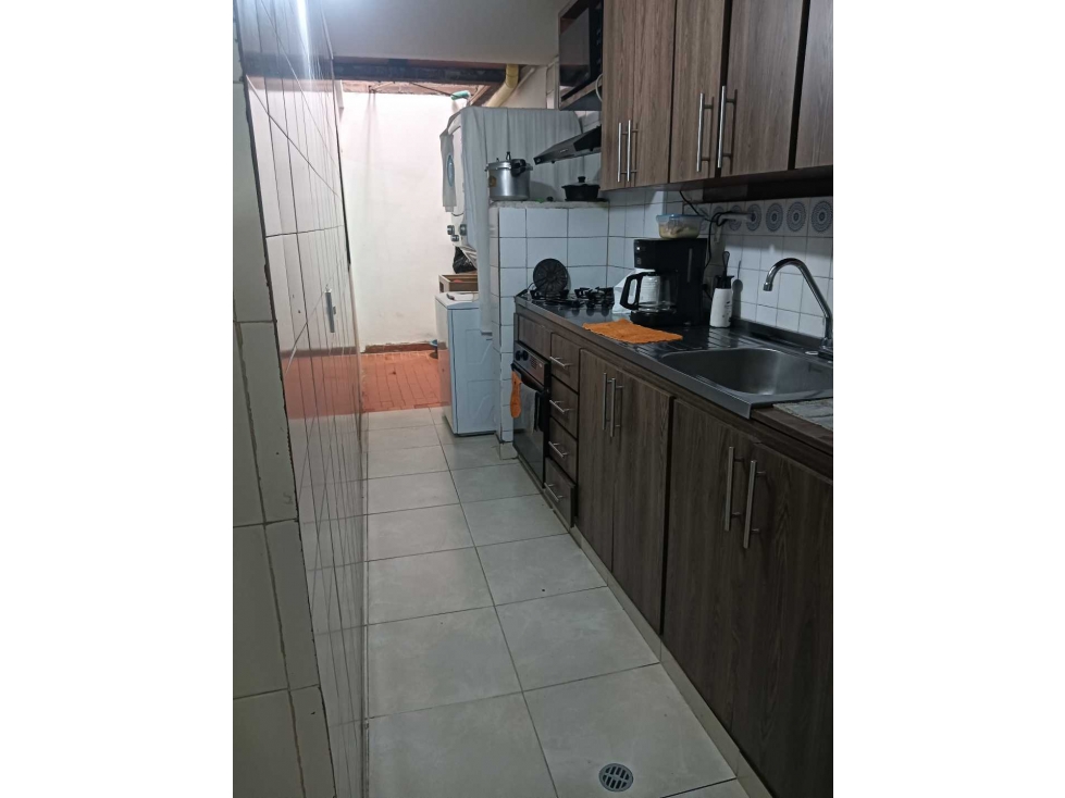 VENDO CASA CON TERRAZA BELEN VIOLETAS/UNIDAD 24/7 OPORTUNIDAD — foto 5