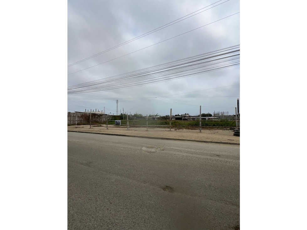 Vende 4 terrenos de 200m2 cada uno $15.000 - 6