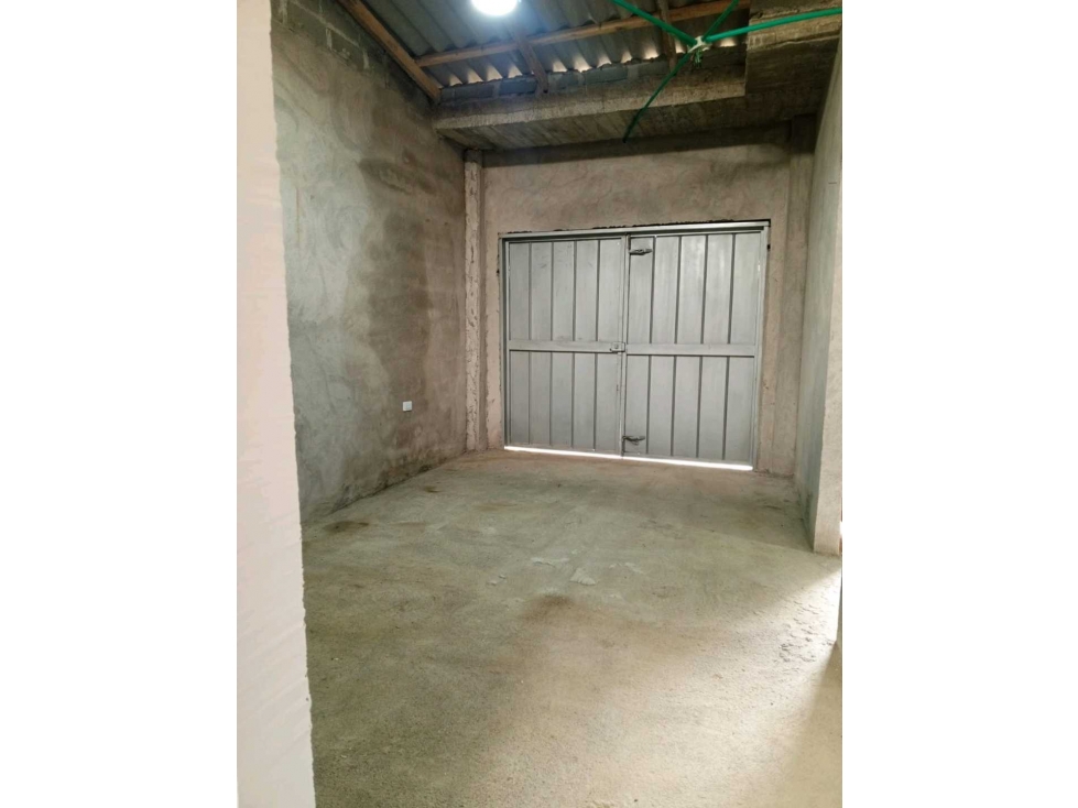 Vende Casa más lote en Cerete. Total predio 118 mts2. - 3