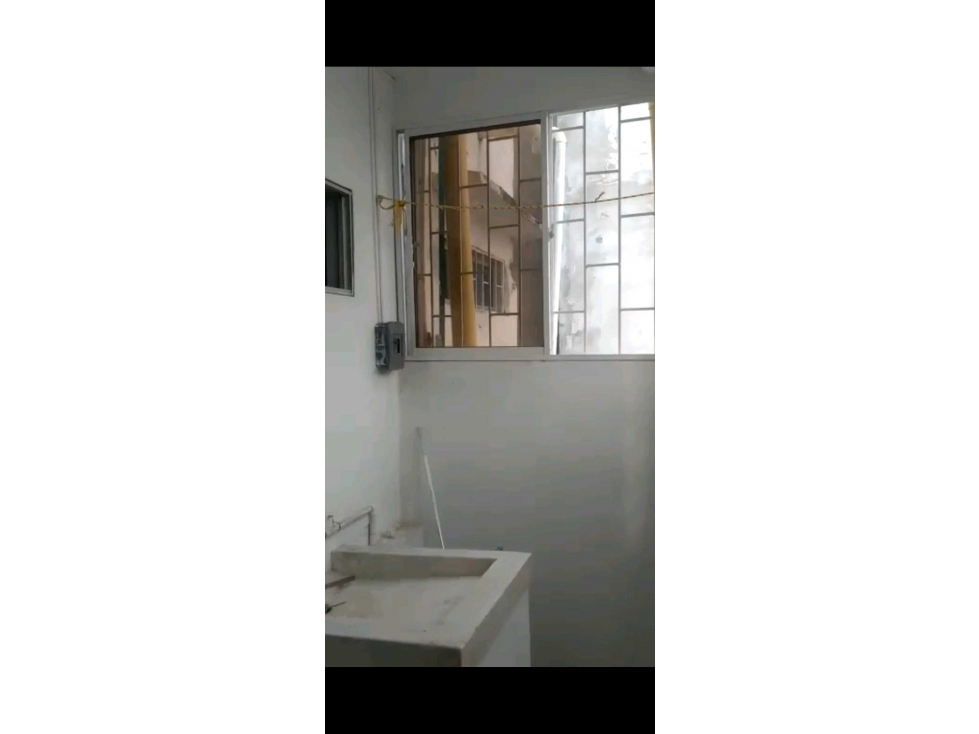 VENDE EDIFICIO DE TRES PISOS EN CERETE CORDOBA - 3