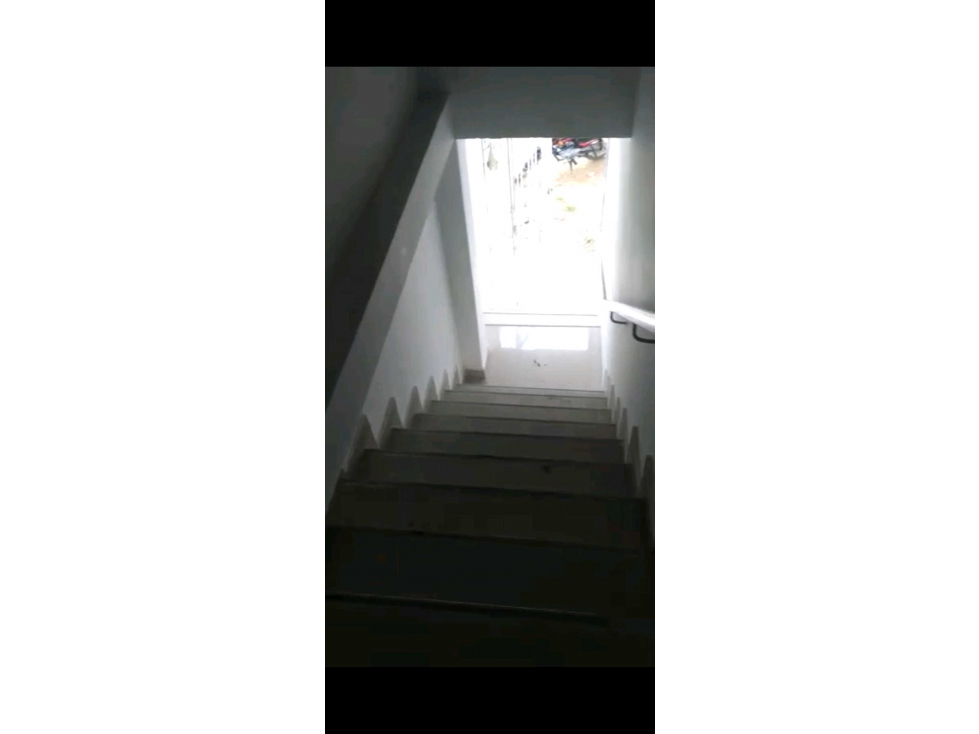 VENDE EDIFICIO DE TRES PISOS EN CERETE CORDOBA - 4