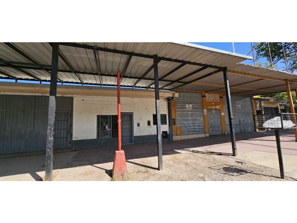 VENDE · GALPÓN · MULTIFUNCIONAL · CALLE INDEPENDENCIA · LAS HERAS - 3