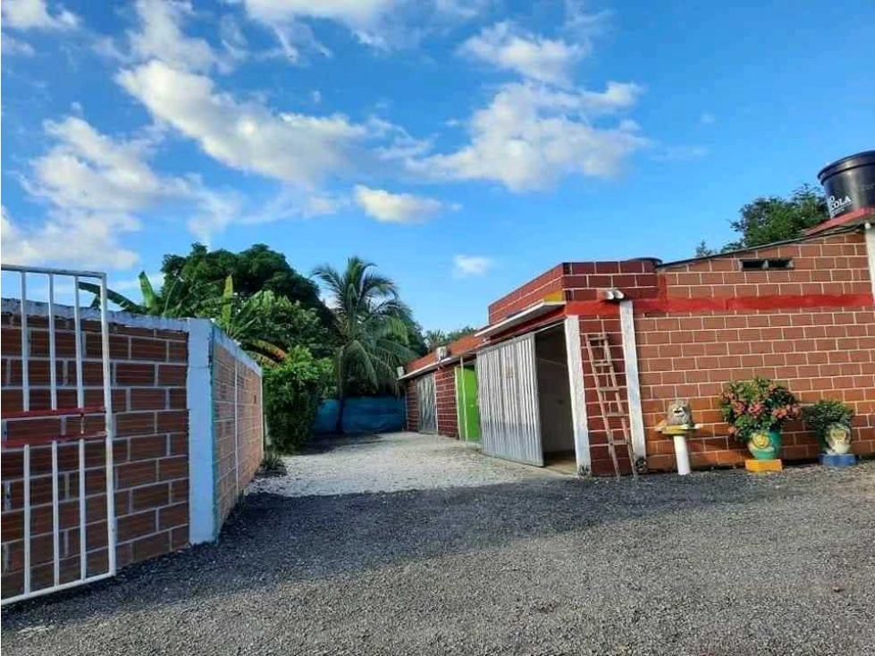 VENDE MOTEL CASA Y BODEGA VIA PLANETA RICA - 2