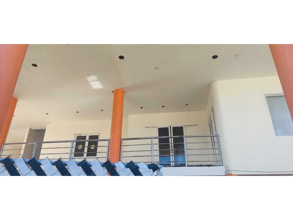 SE VENDE / RENTA EXCELENTE EDIFICIO EN SANTA ANA CHIAUTEMPAN TLAXCALA - 2