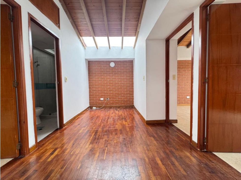 SE VENDE CASA EN LA AVENIDA 19 EN CONJUNTO CERRADO — foto 3
