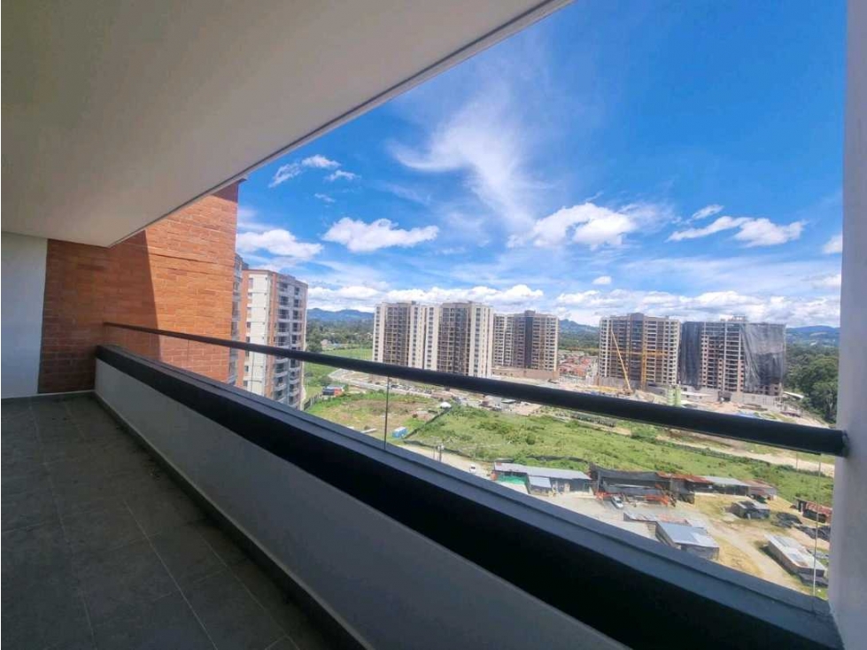 VENDEMOS AMPLIO APTO DE 86 m² EN SAN ANTONIO DE PEREIRA ÚLTIMO PISO