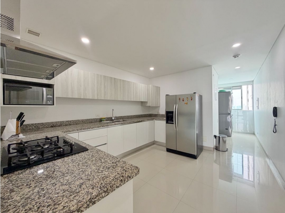 Vendemos apartamento 3 habitaciones en Castilla & Aragon en Cartagena — foto 4