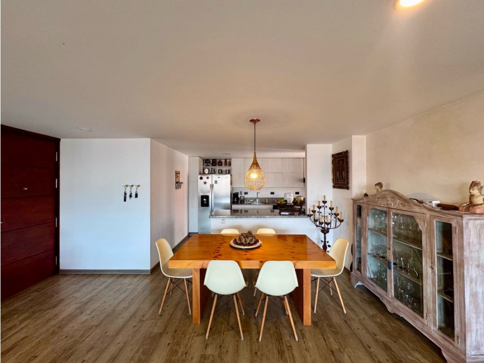 VENDEMOS APARTAMENTO CON REFORMAS UNIDAD FAMILIAR SECTOR BALSOS — foto 4