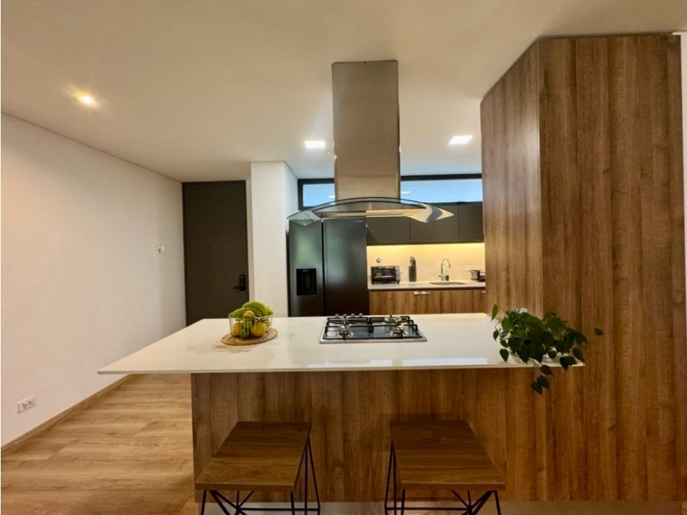 VENDEMOS APARTAMENTO CON TERRAZA Y ZONA VERDE EN LAS PALMAS — foto 3