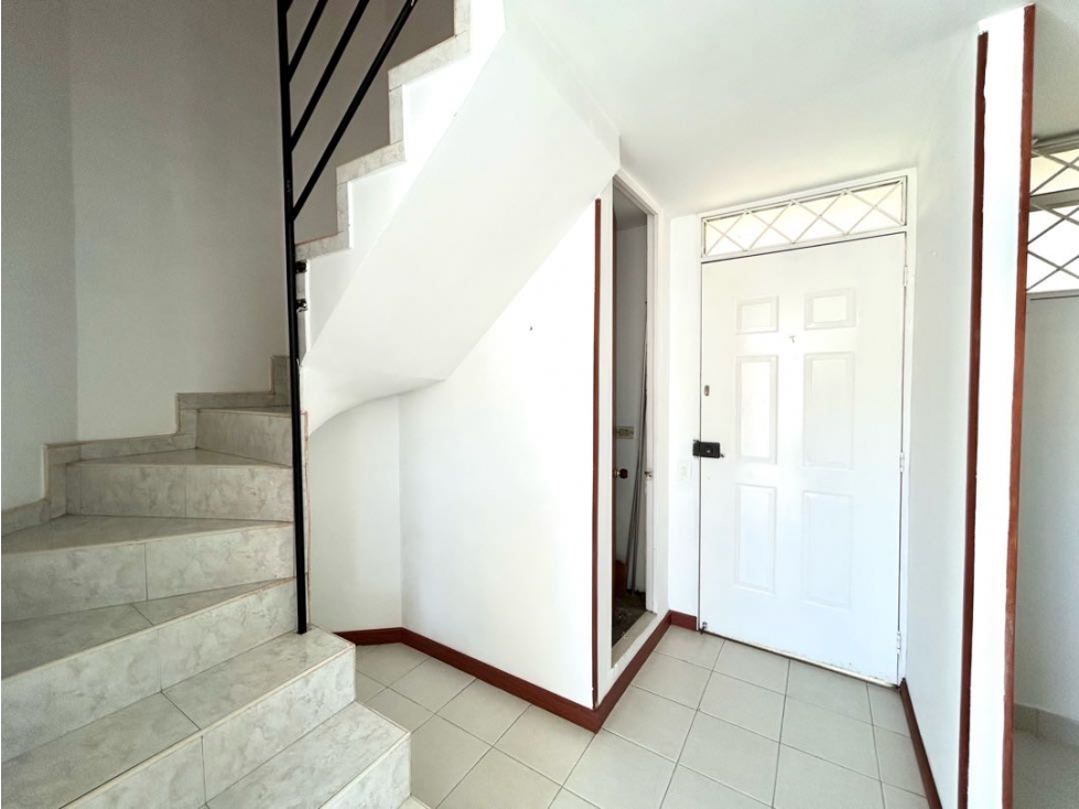 Vendemos apartamento duplex en Portales Norte de OPORTUNIDAD — foto 5