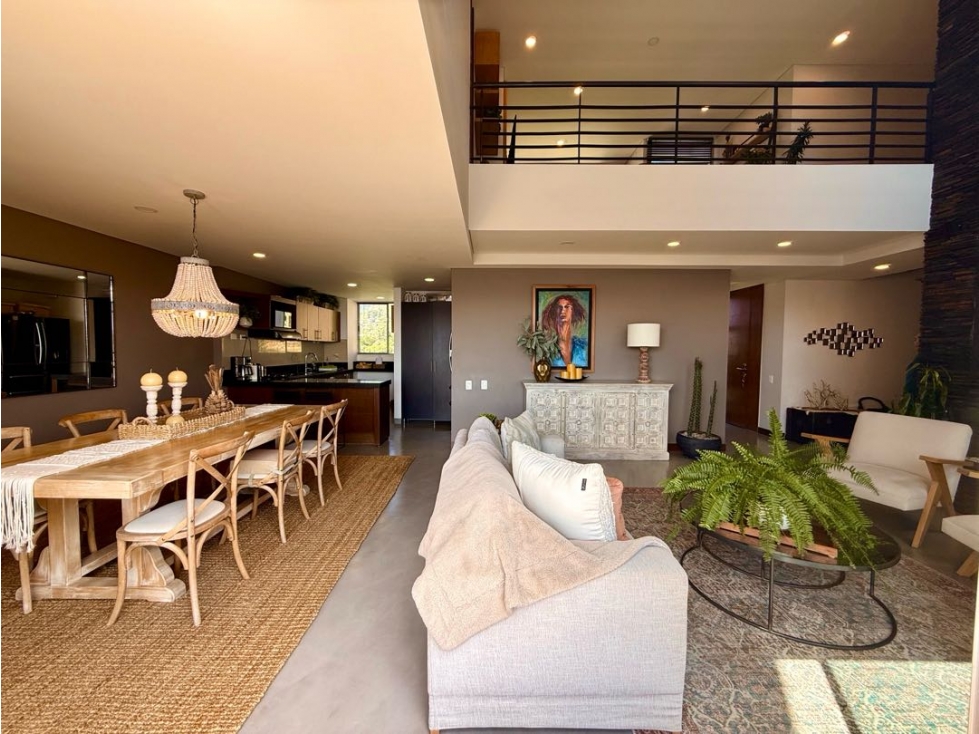 VENDEMOS APARTAMENTO DUPLEX MODERNO SECTOR TESORO 3 ALCOBAS